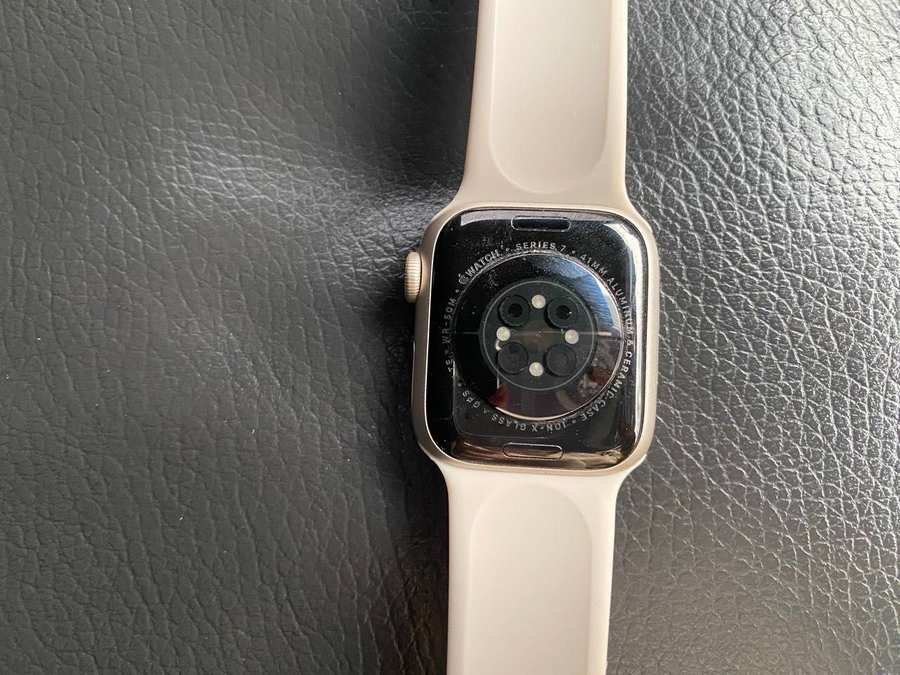 Продам Apple Watch Series 7