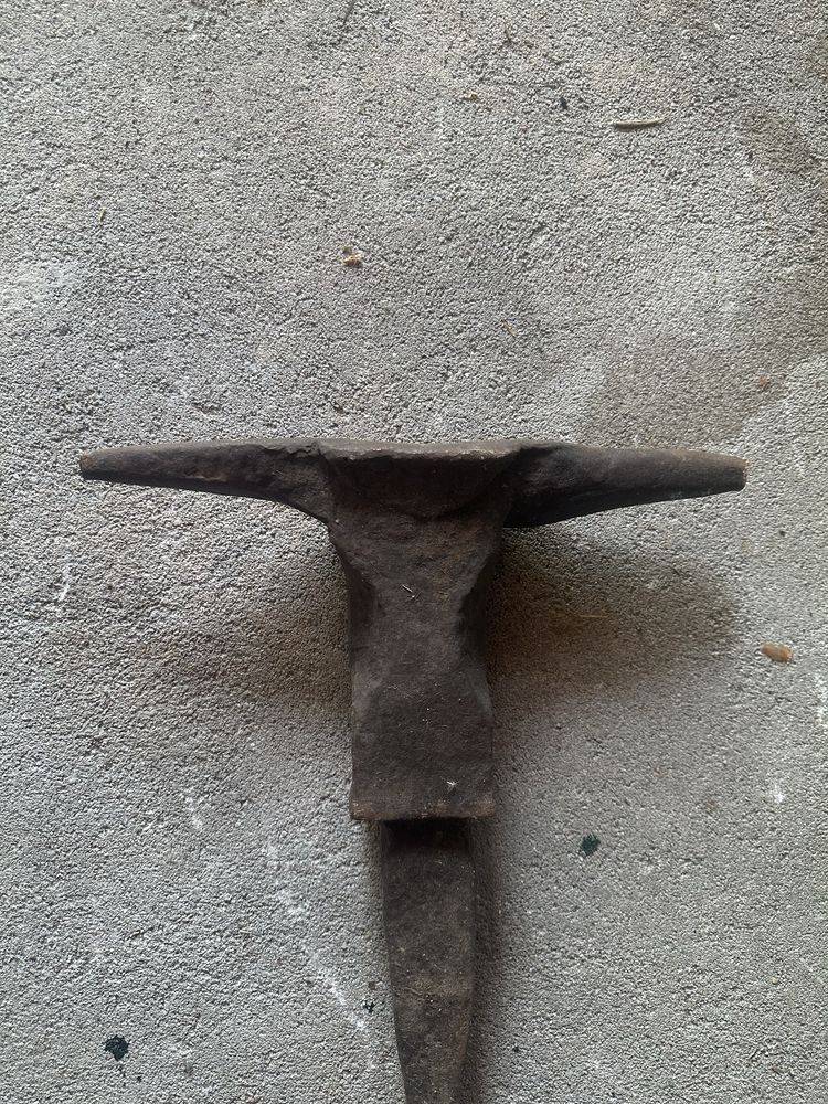 Bigorna antiga 11.5kg