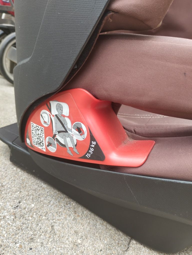 Cadeira carro 15-36 kg CHICCO