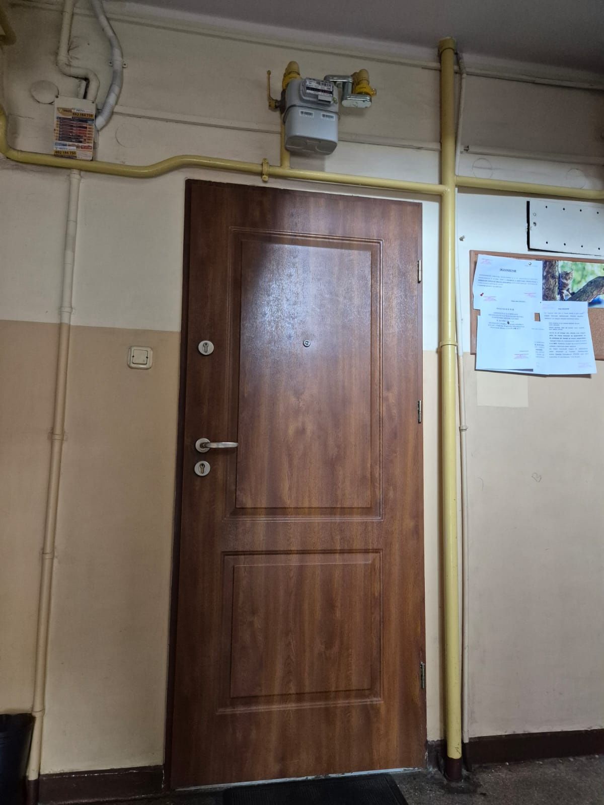Kawalerka na parterze w bloku. Pełna własność, niskie opłaty w Słupsku