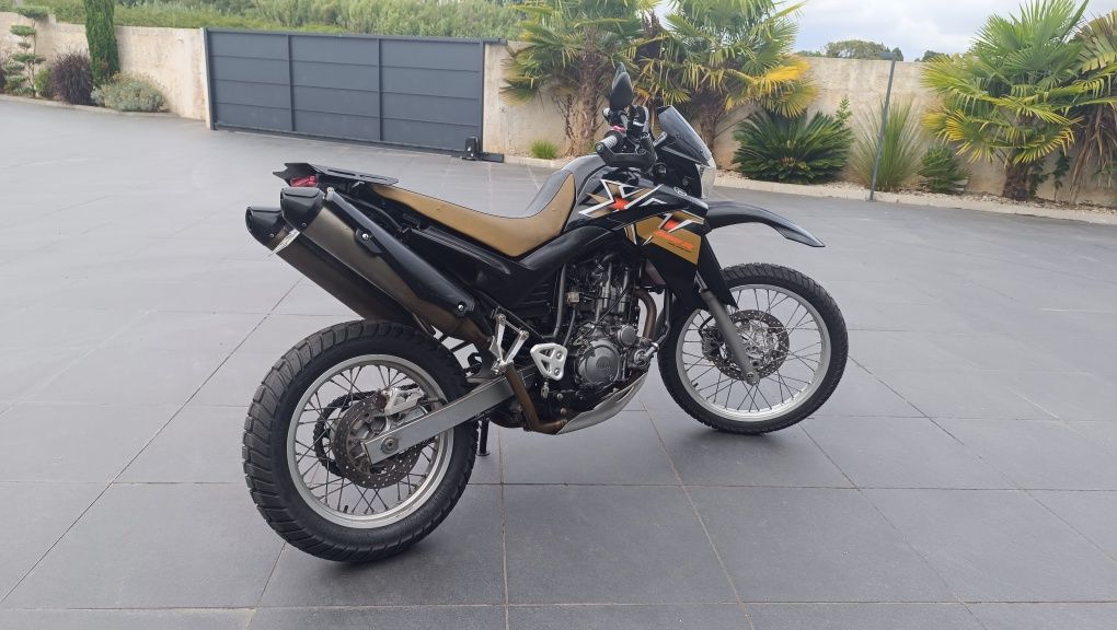 Yamaha XT 660 R   29 mil km