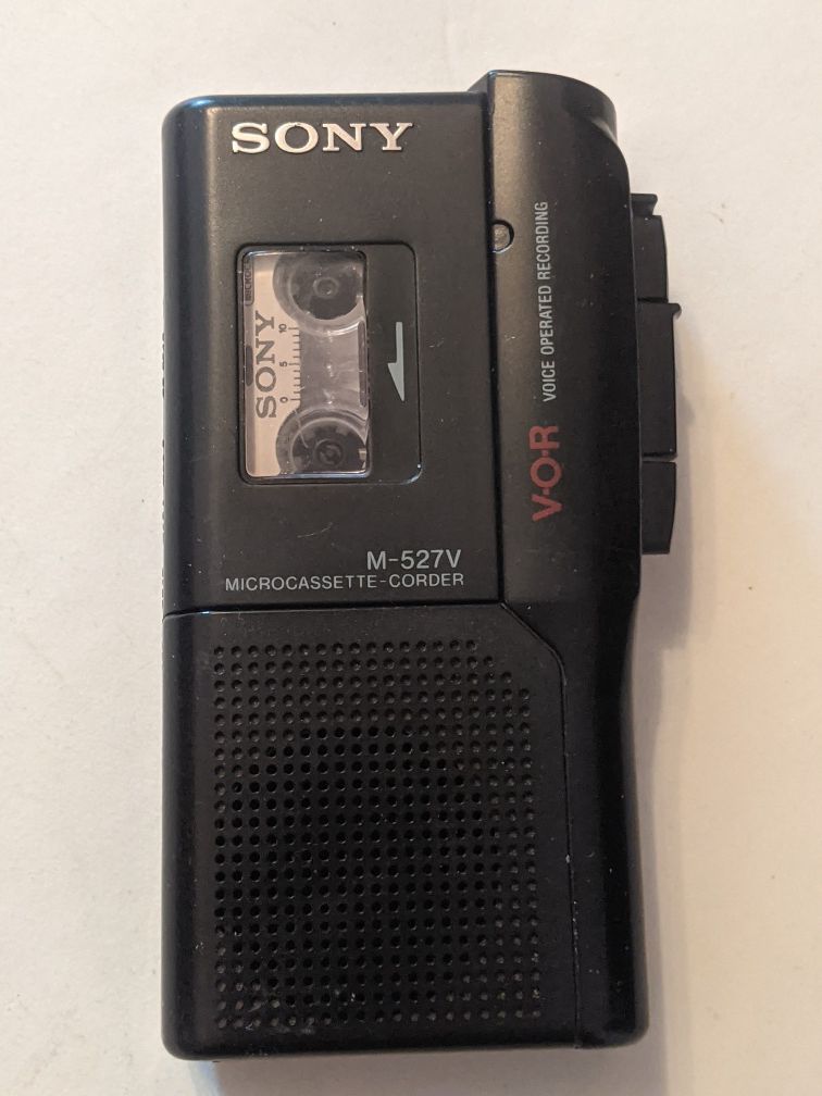 Диктофон кассетный Sony Pressman M - 527 V