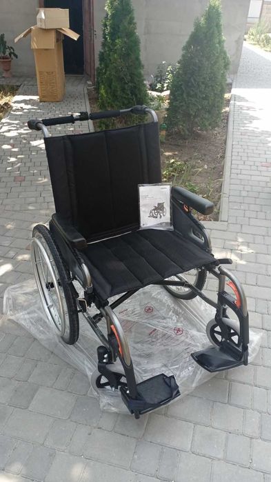 Коляска інвалідна