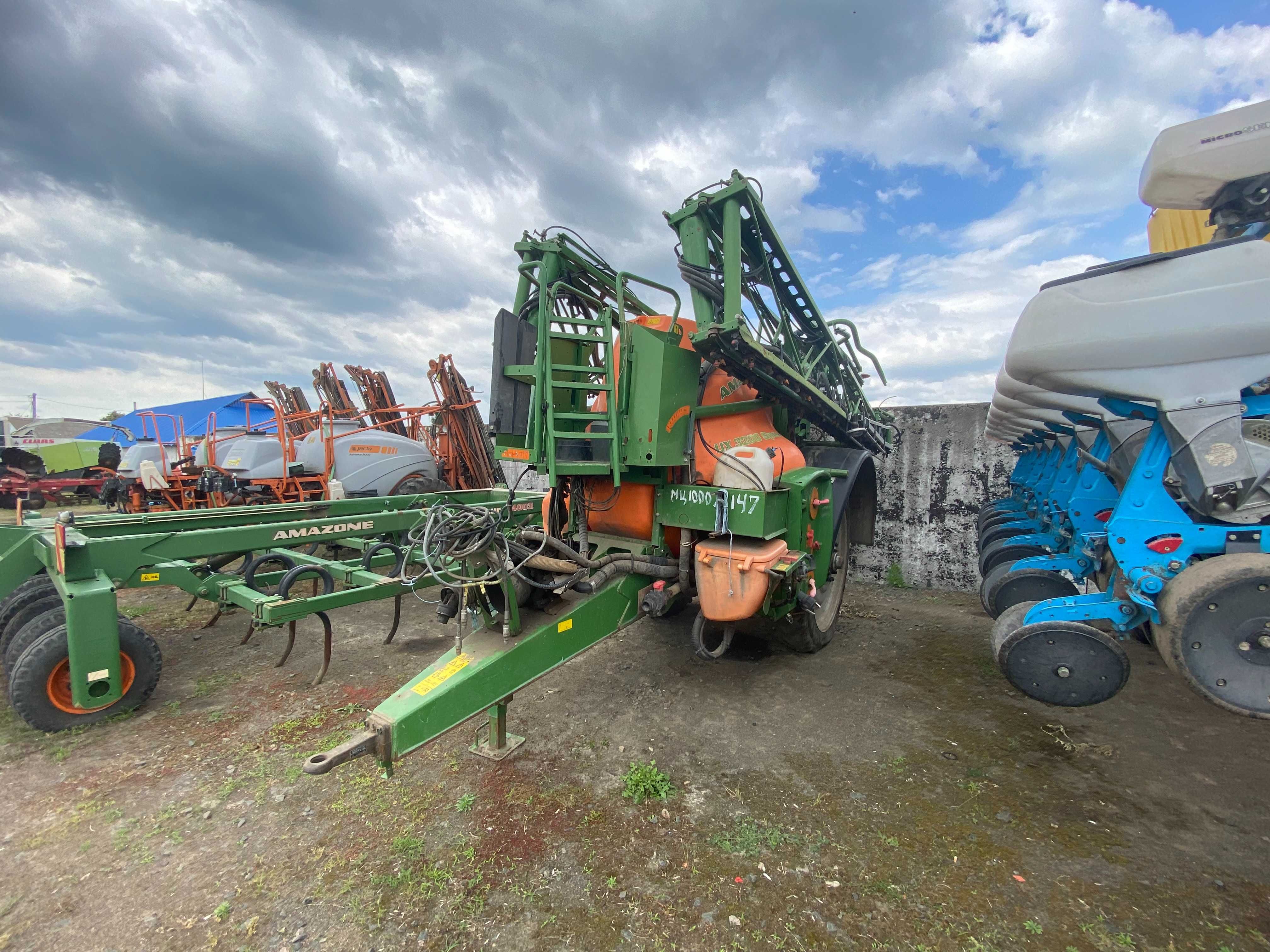 Обприскувач Amazone UX 3200, МЦ10007147, №UX00006168