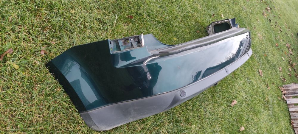 Zderzak tył tylny Ford C-Max mk1 czujniki pdc zielony kod lakieru T4