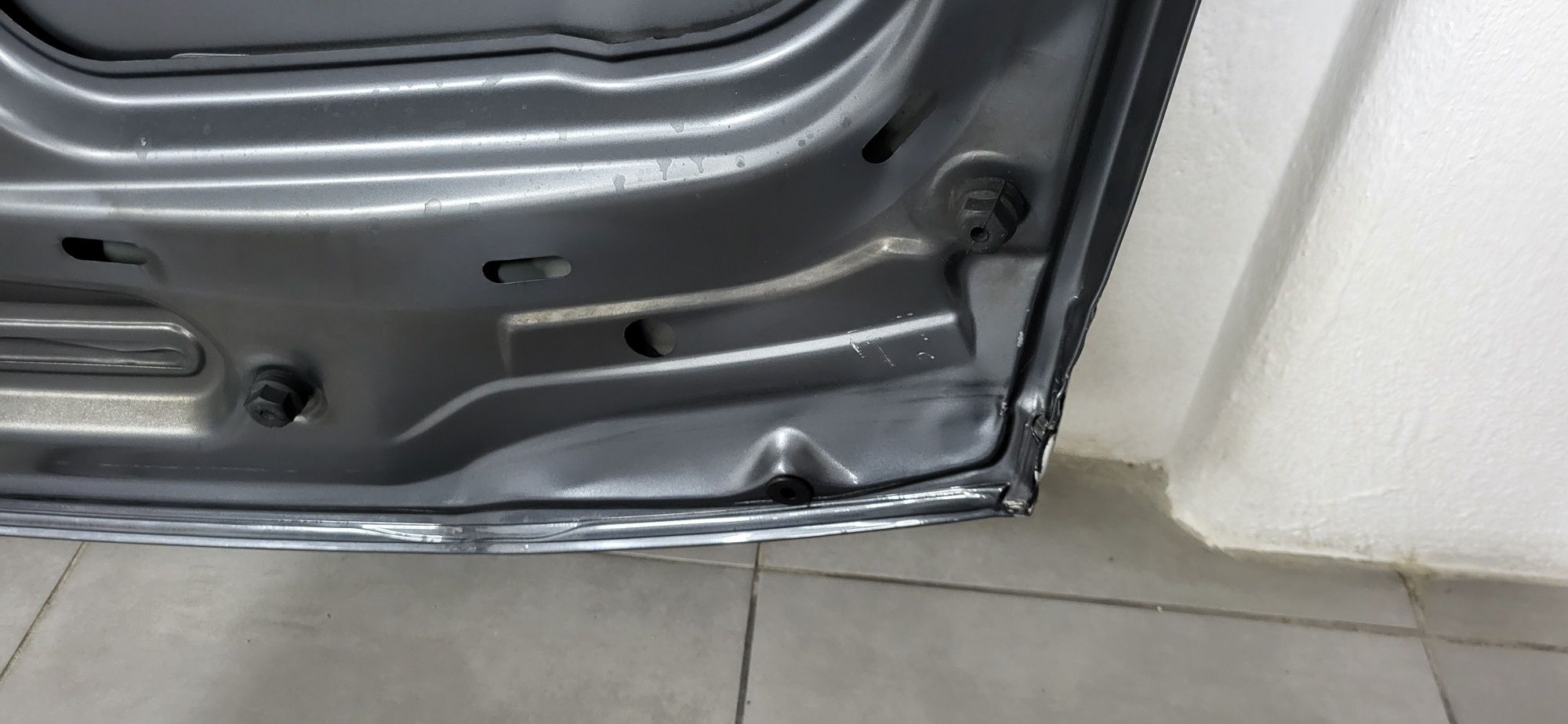 Capot Audi A3 8L original com pequeno dano