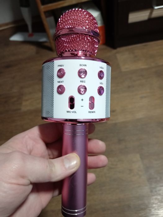 Караоке микрофон с блютуз колонкой