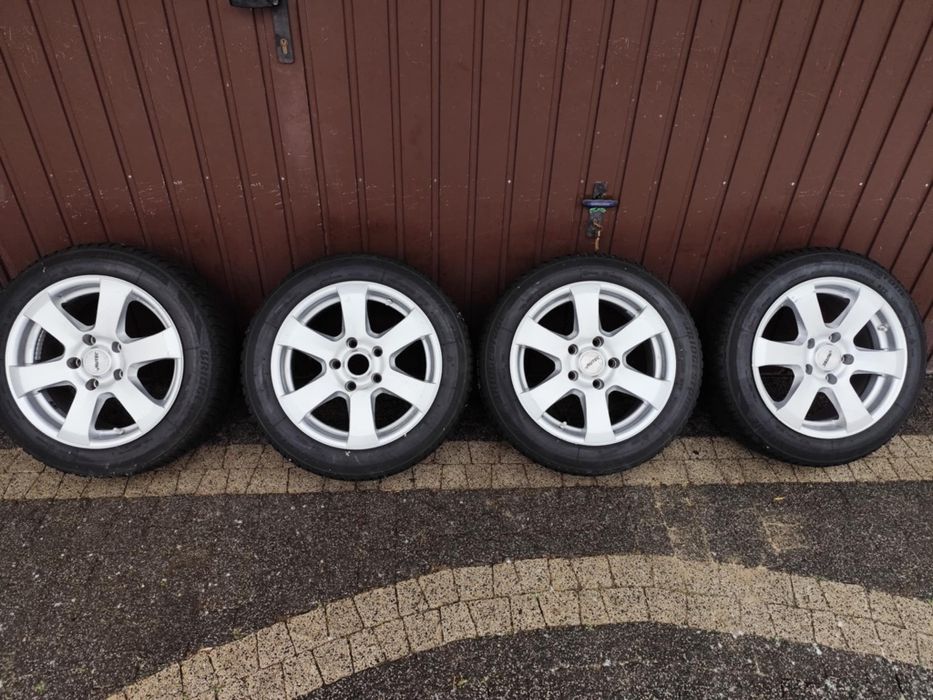 Całe koła z felgami volkswagen 16