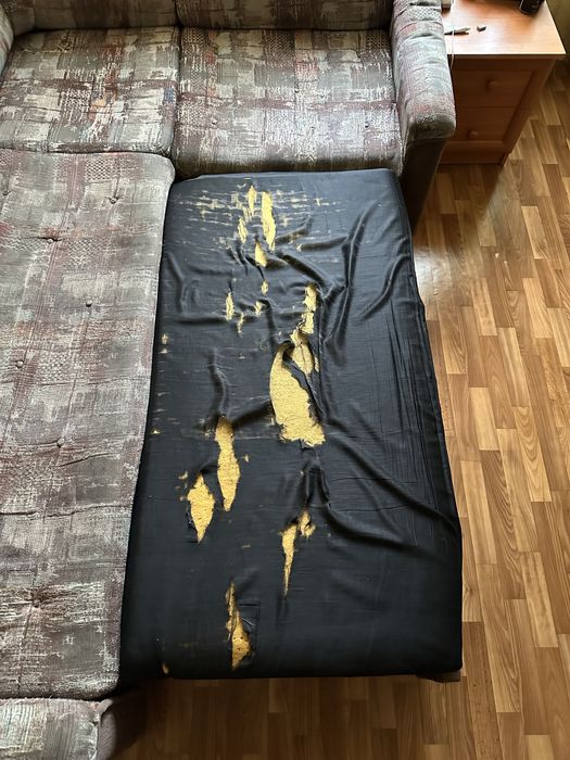 Продам Диван угловой