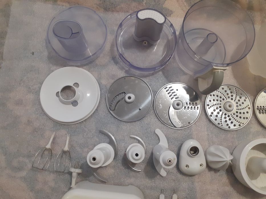 Кухонний комбаїн КENWOOD FP730 потужність 900 Ват.