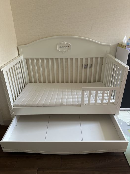 Детская кроватка-трансформер + Матрас от 0-5 лет