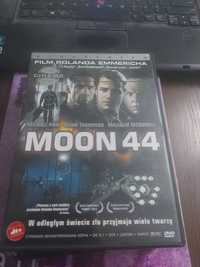 MONN 44 Film na DVD.