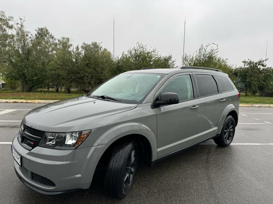 Dodge Journey 2020 року