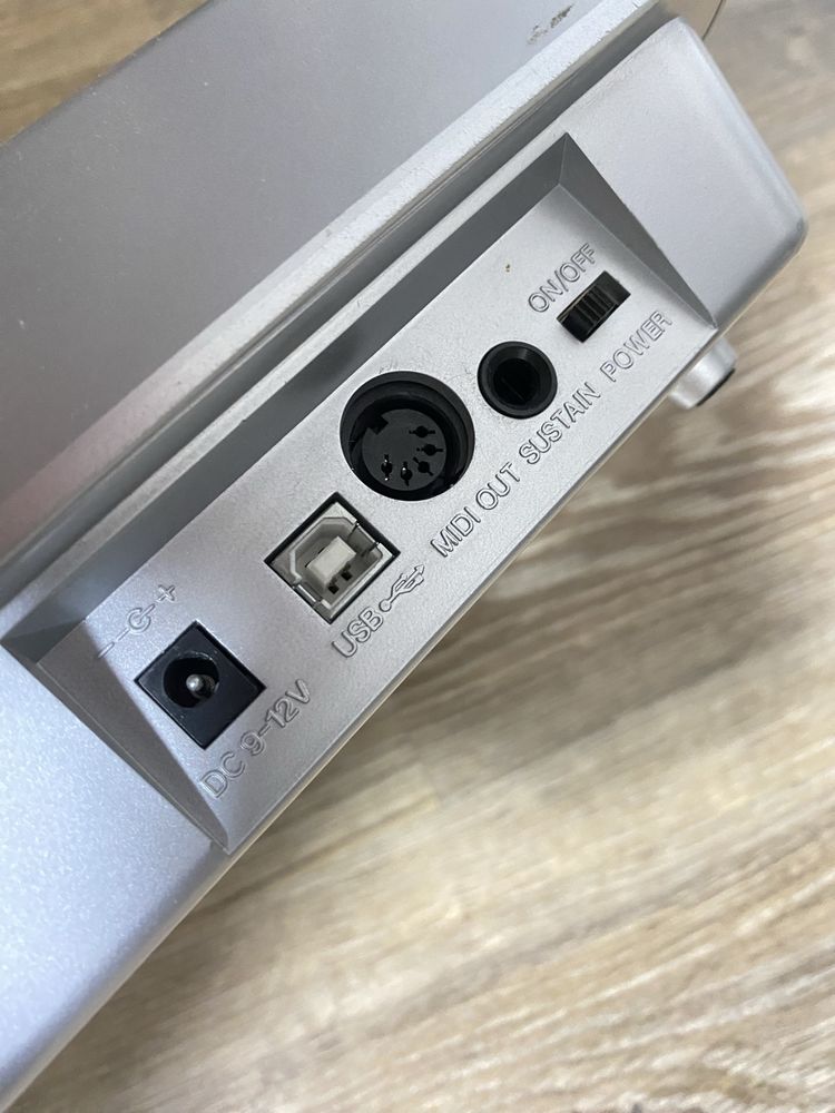 Midi-клавіатура M-Audio Keystation 61 ES