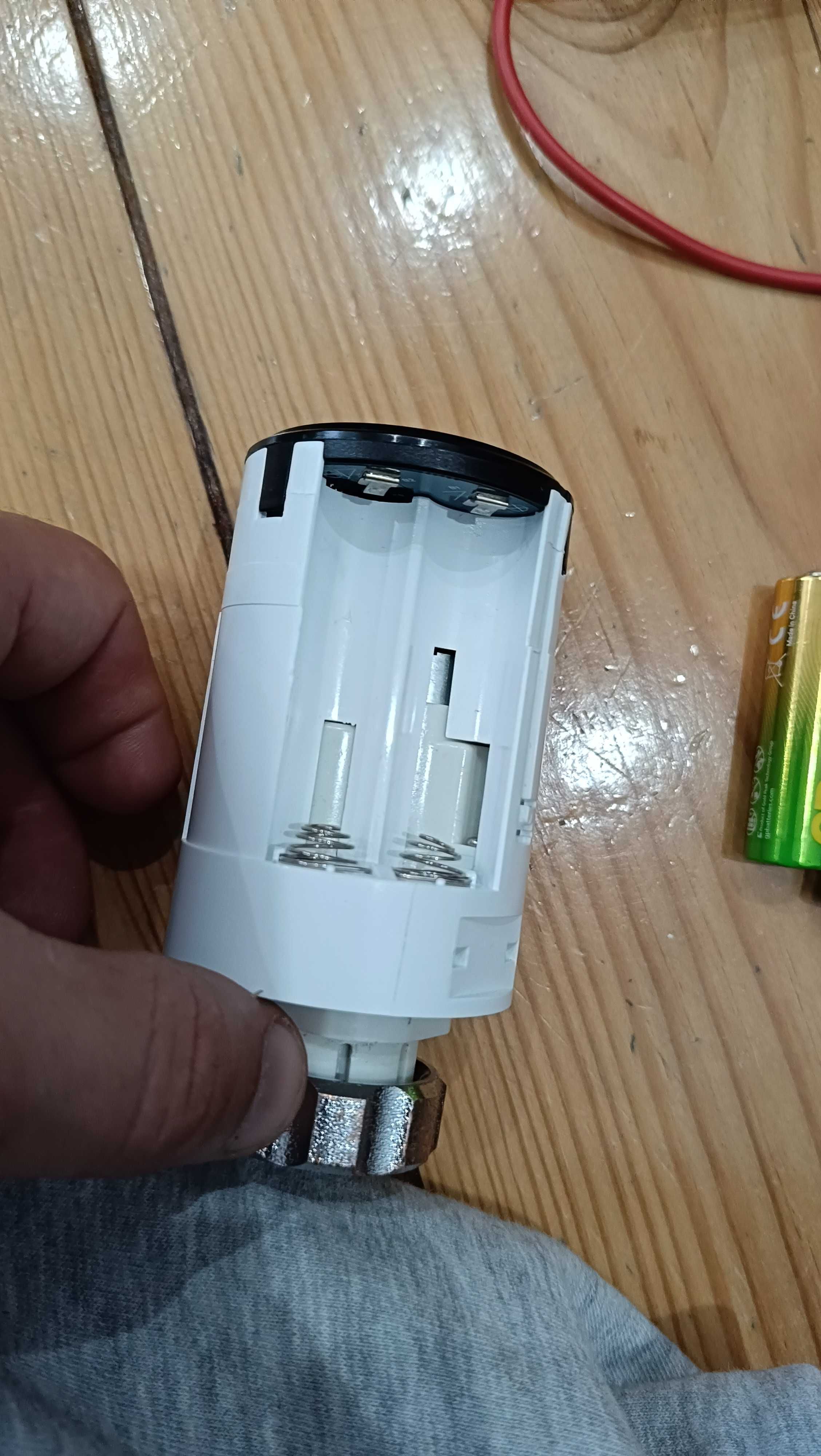 glowica termostatyczna termostat GRZEJNIKOWY SMART HOME ZGIBEE z bt