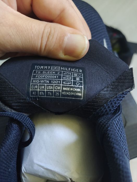 Nowe buty sneakersy Tommy Hilfiger 40 TS Sleek 2