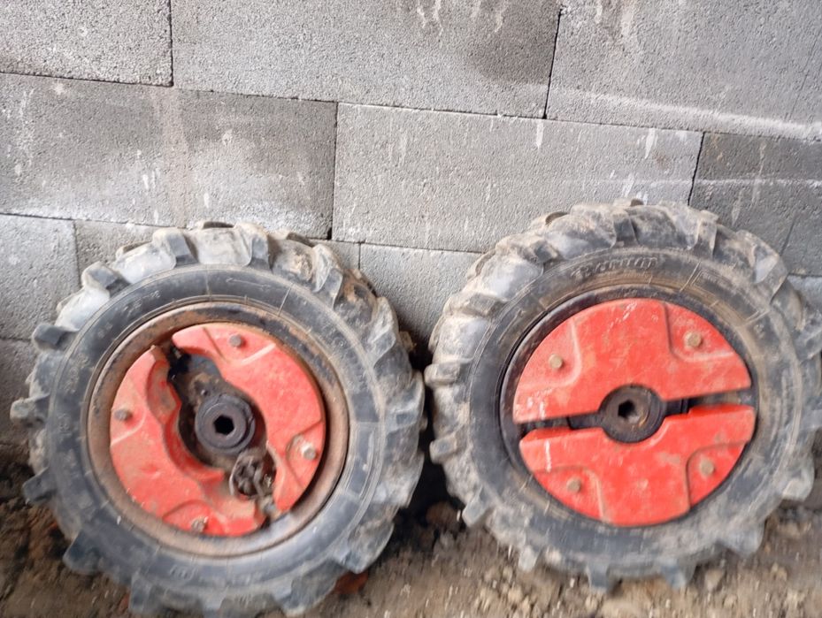 Продам колеса до прицепа