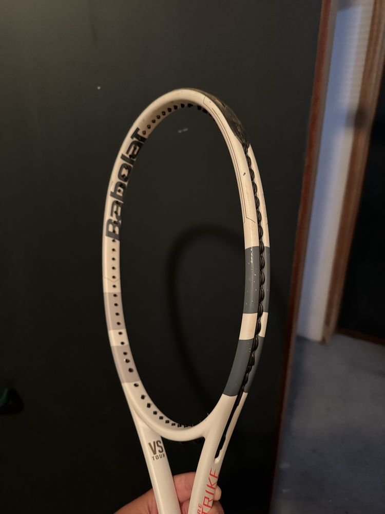Babolat Pure Strike VS tour 320g