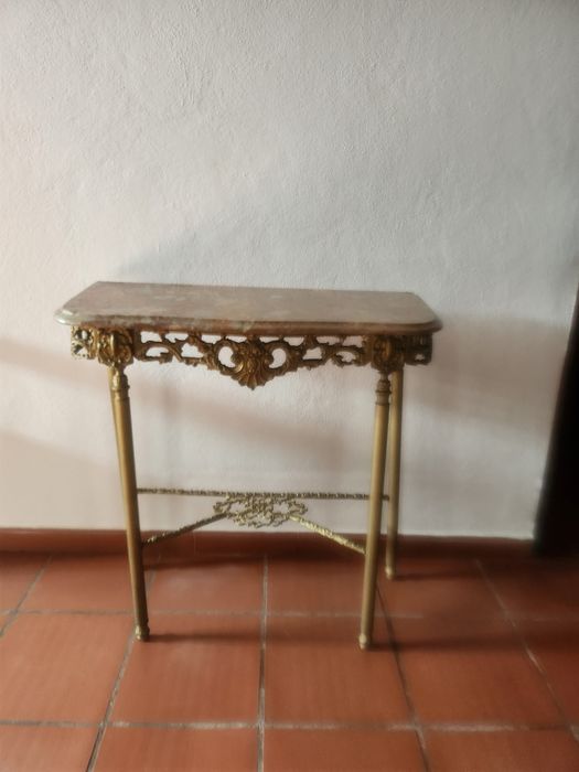 Credencia antiga