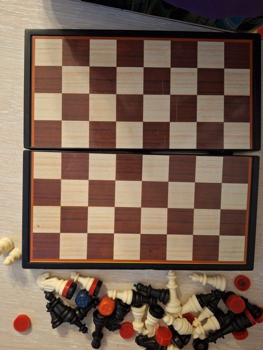 Шашки, шахматы,  нарды портативна , магнітна