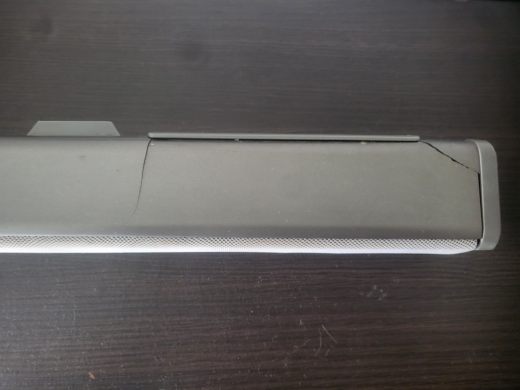 Soundbar thomson mod: SB255BT