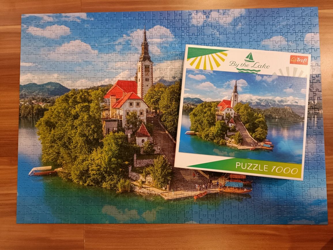 Trefl 1000 elementów puzzle układanie jezioro By the Lake jak nowe