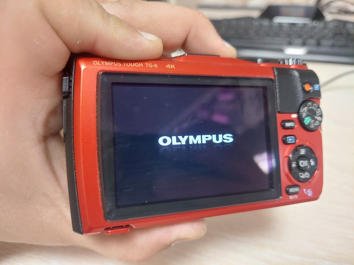 Фотоапарат Olympus tg-6