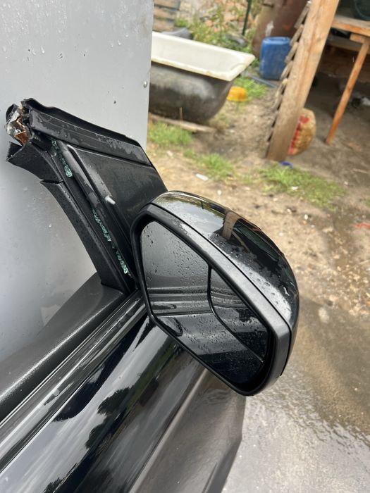 Дзеркало заднього виду Ford Escape
