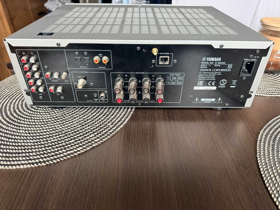 Wzmacniacz sieciowy Yamaha R-N803D