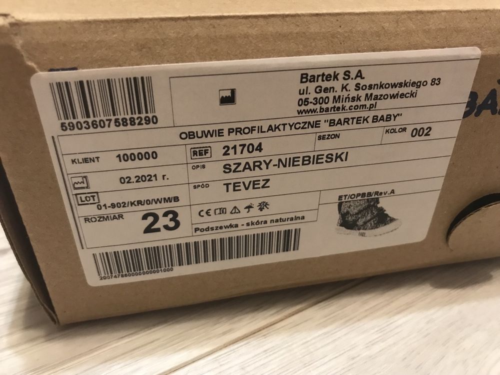 Buty Bartek, trzewiki, półbuty. Rozm. 23.