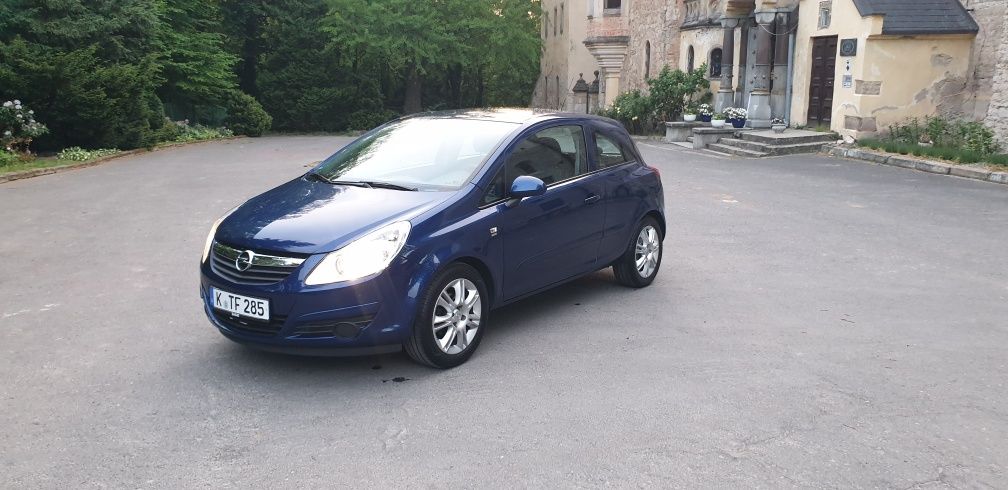 Opel Corsa D 1.2 2007r