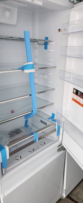 JANKI, ul. WSPÓLNA 6 Lodówka 70cm do zabudowy  HIT CENOWY