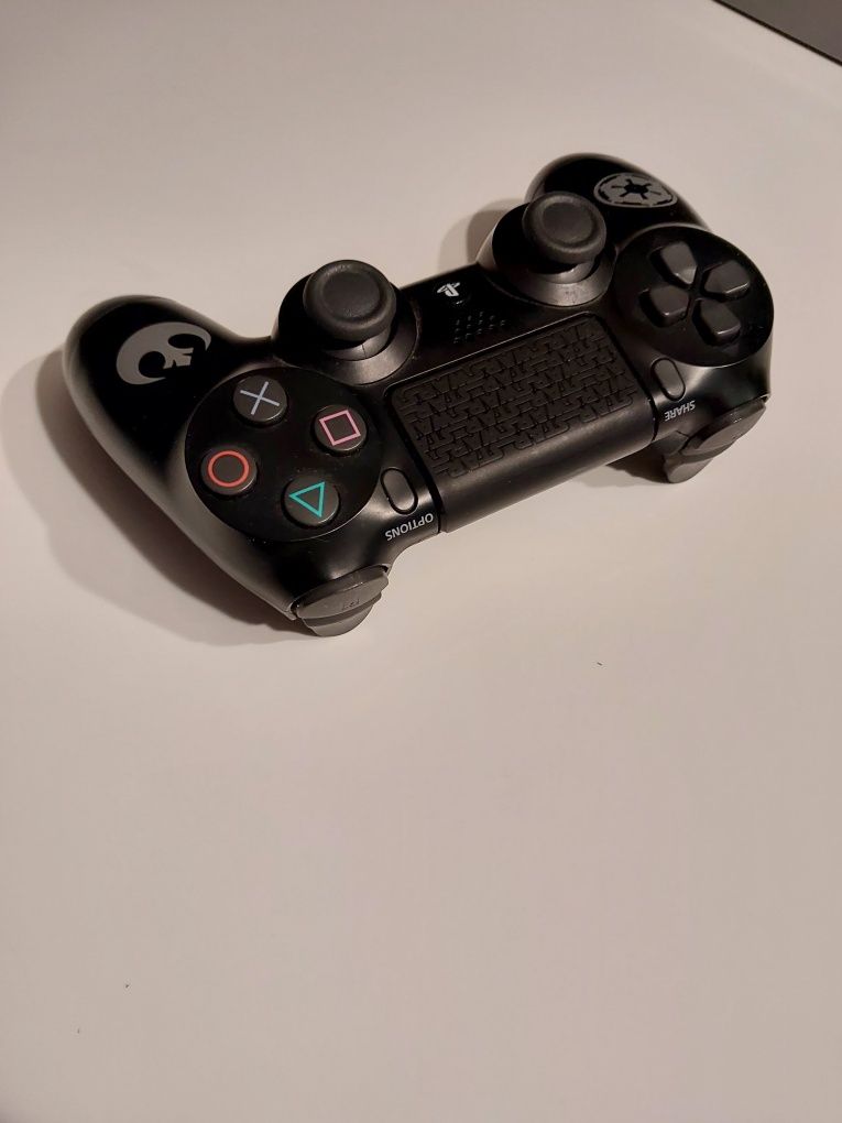 Playstation 4 edycja Battlefront 2