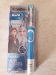 Зубна щітка ORAL-B тип 3710  електрична  (нова)