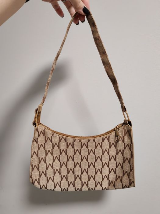 Сумочка бегет коричнева