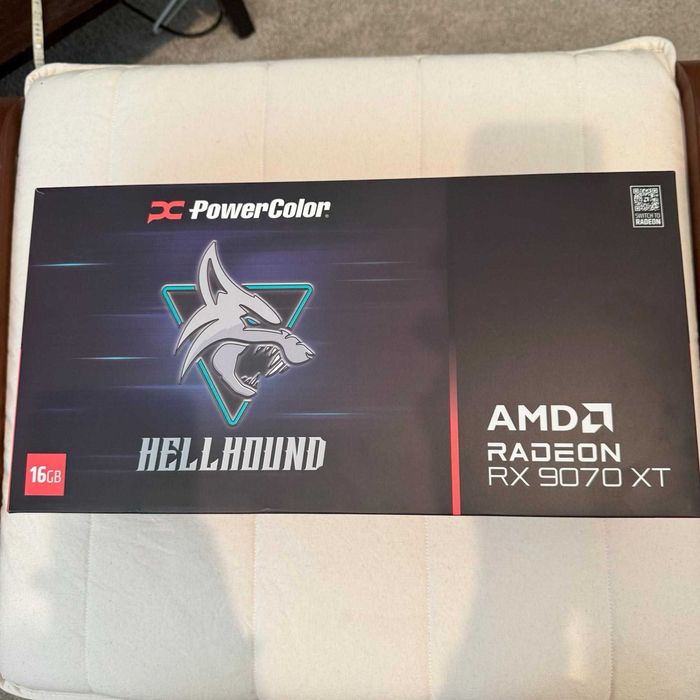 Hellhound AMD Radeon RX 9070 XT 16GB GDDR6