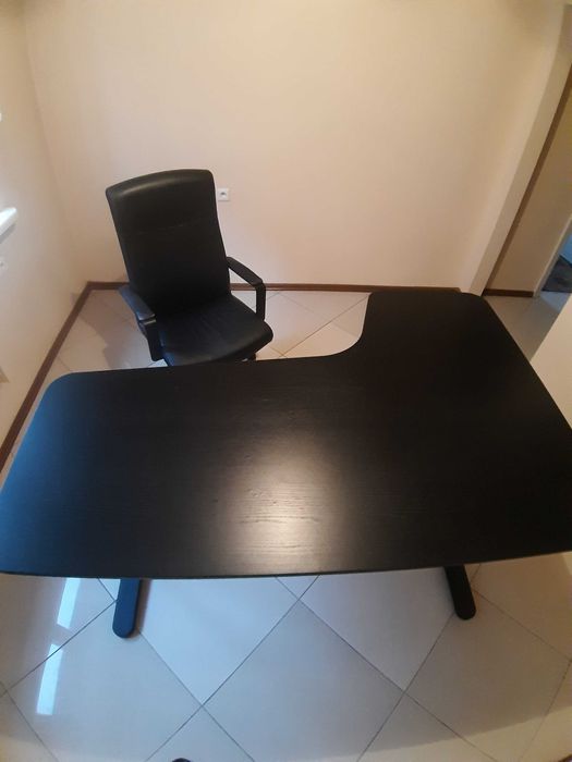 Zestaw biurko/stół roboczy IKEA Bekant narożne  + fotel biurowy IKEA