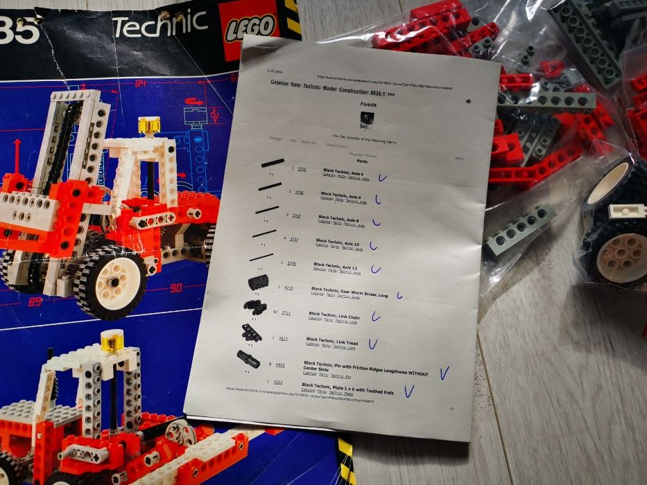 Lego 8835 "Forklift"; 1989; [A14]