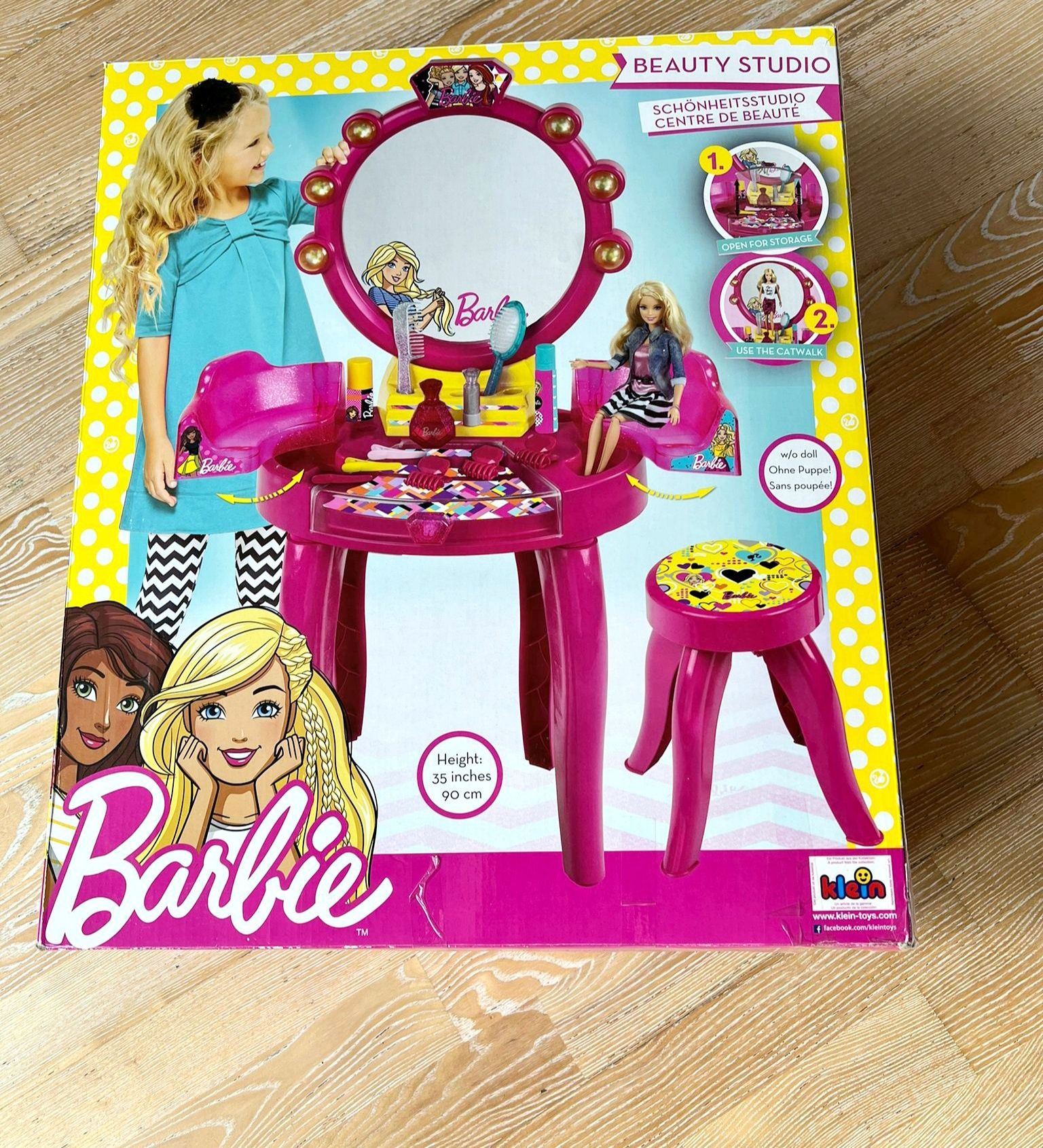 Barbie toaletka dla dziewczynki