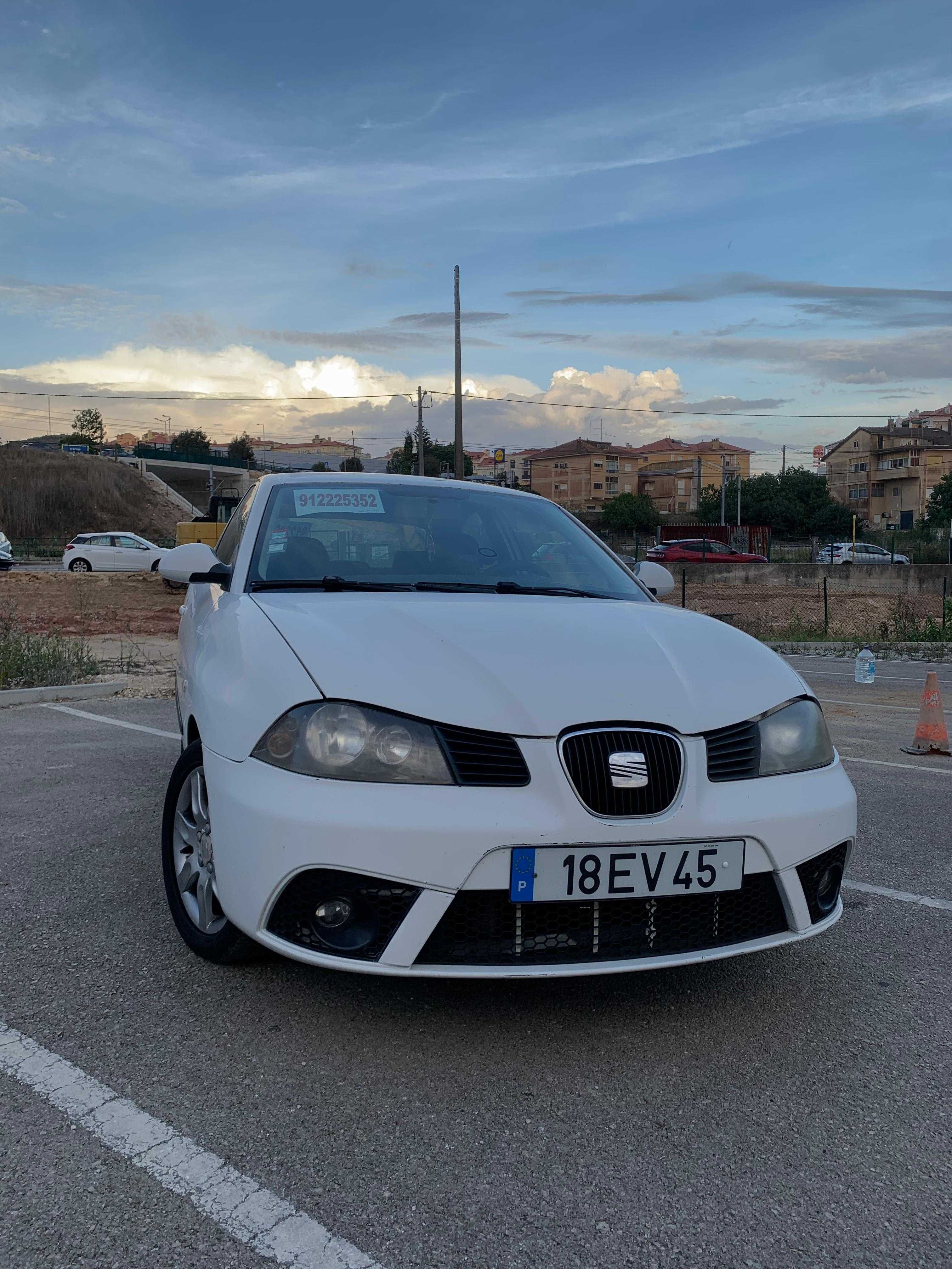SEAT Ibiza 1.2 12v - 2007 - Gasolina – Revisado e Pronto a Circular