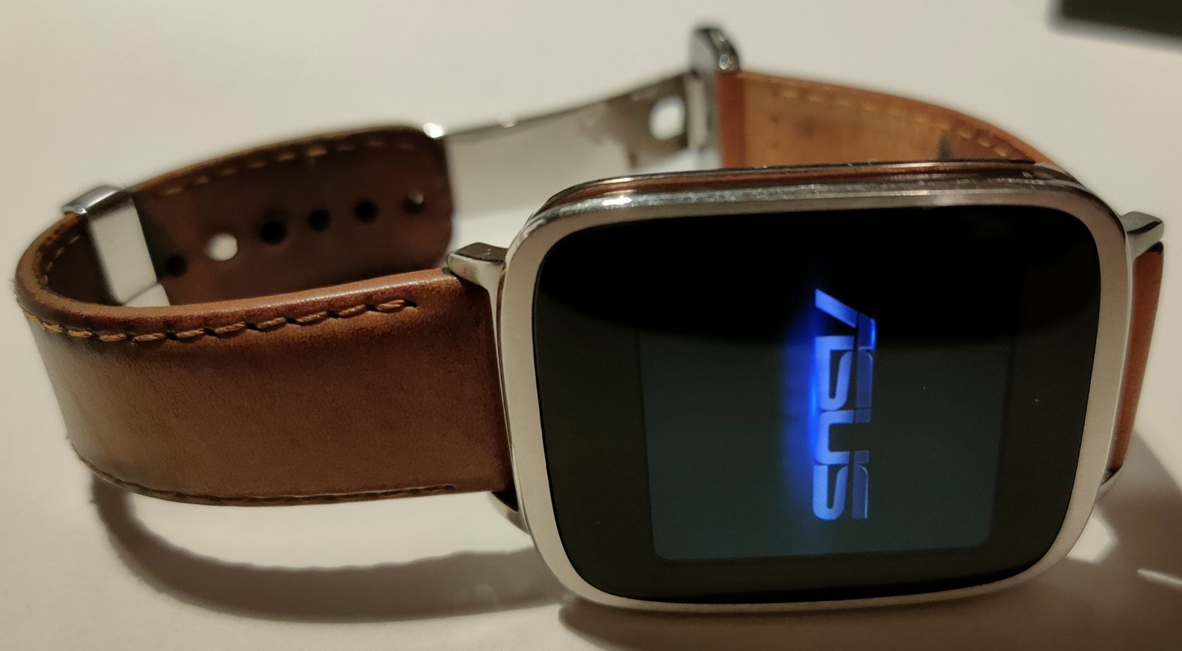 ASUS ZenWatch WI500Q Android