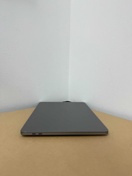 Macbook Pro 2018 TouchBar { i5 | 16gb | 512 ssd } Гарантія . 69666SV