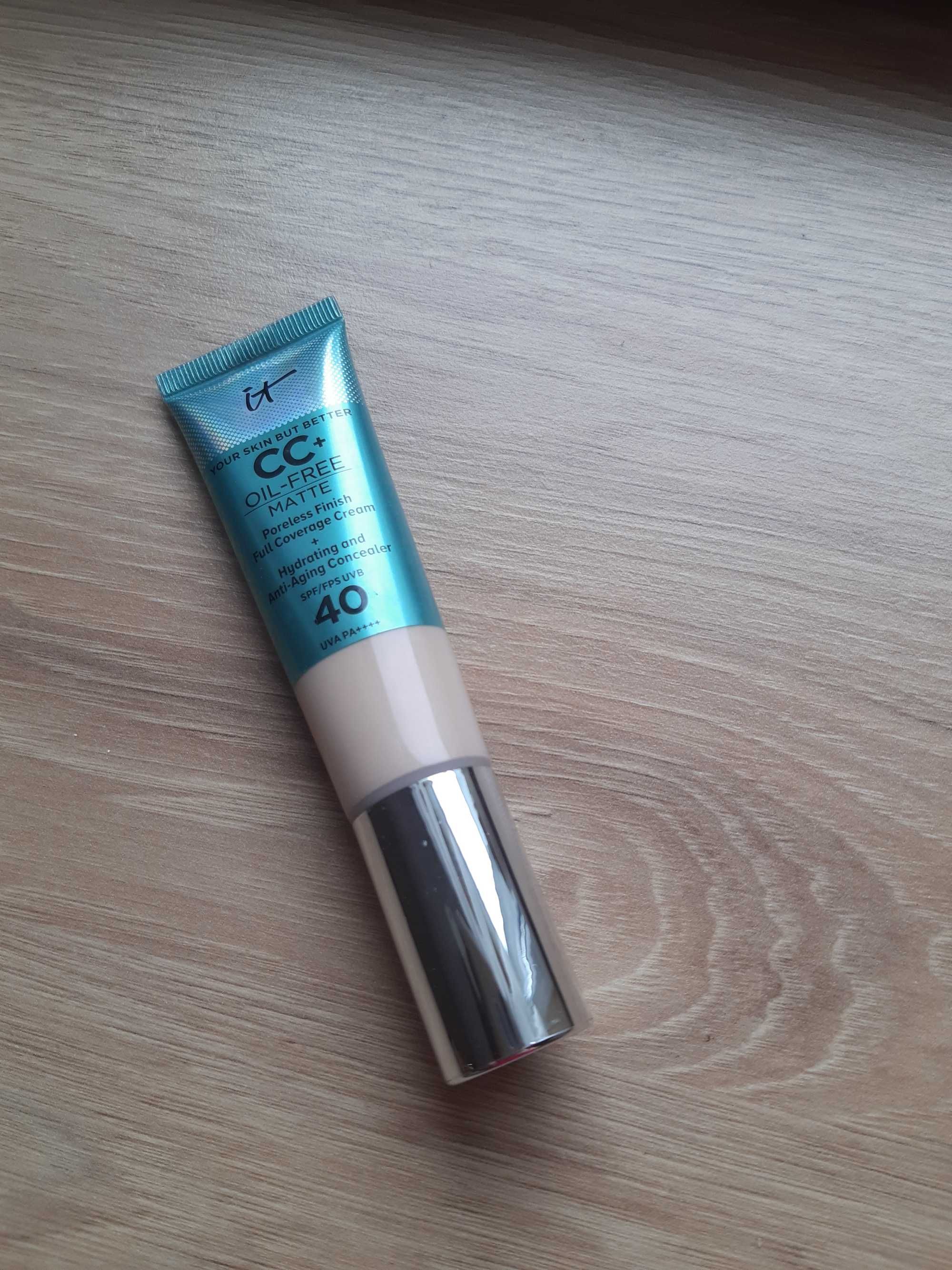 Krem CC IT Cosmetics