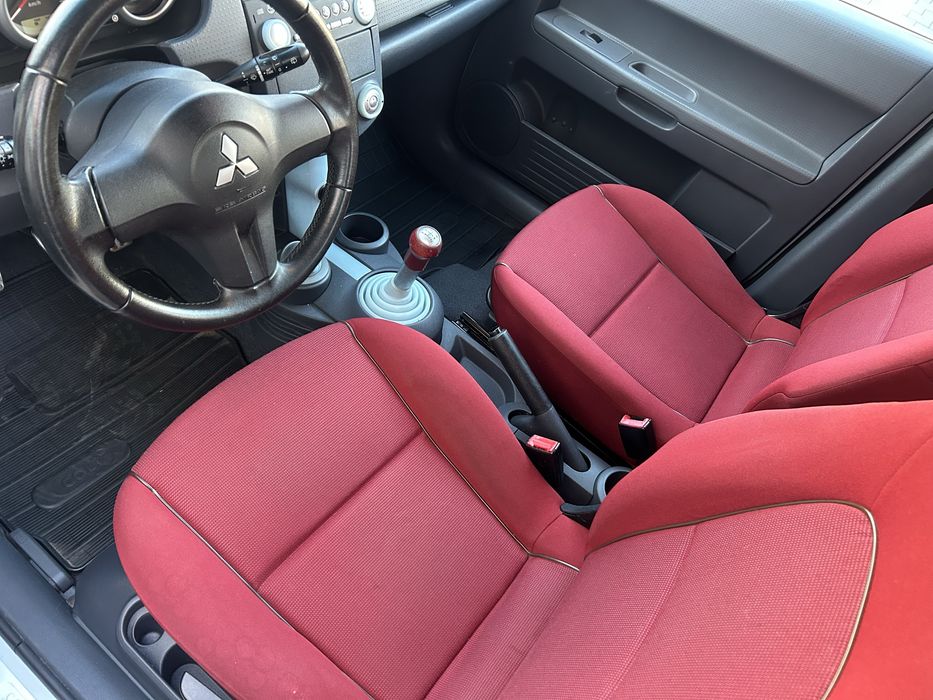 Sprzedam mitsubishi  colt 1,5 bezyna sprowadzony z Niemiec