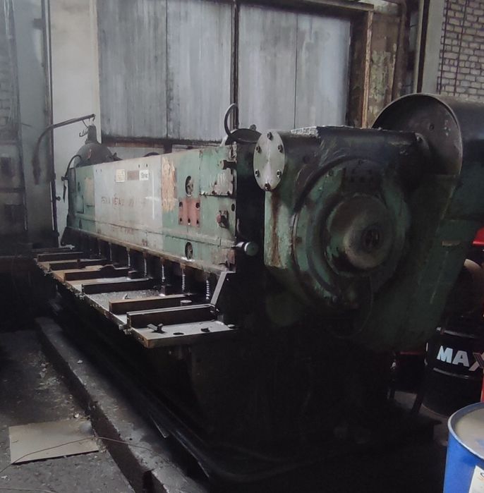 Ножиці гільотинні НА3218 (6,3*3150) Н3118 6,3х2000 НК3418; НД3316