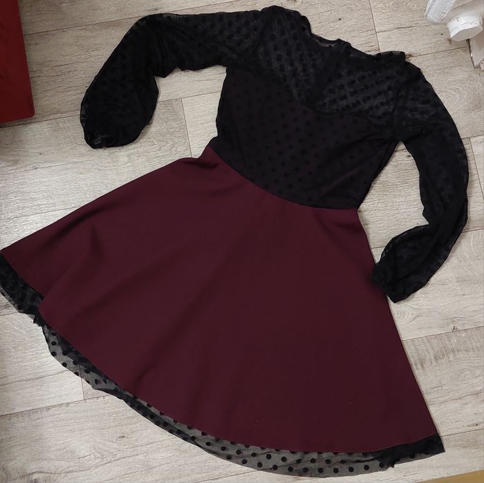 Гарна вечірня сукня