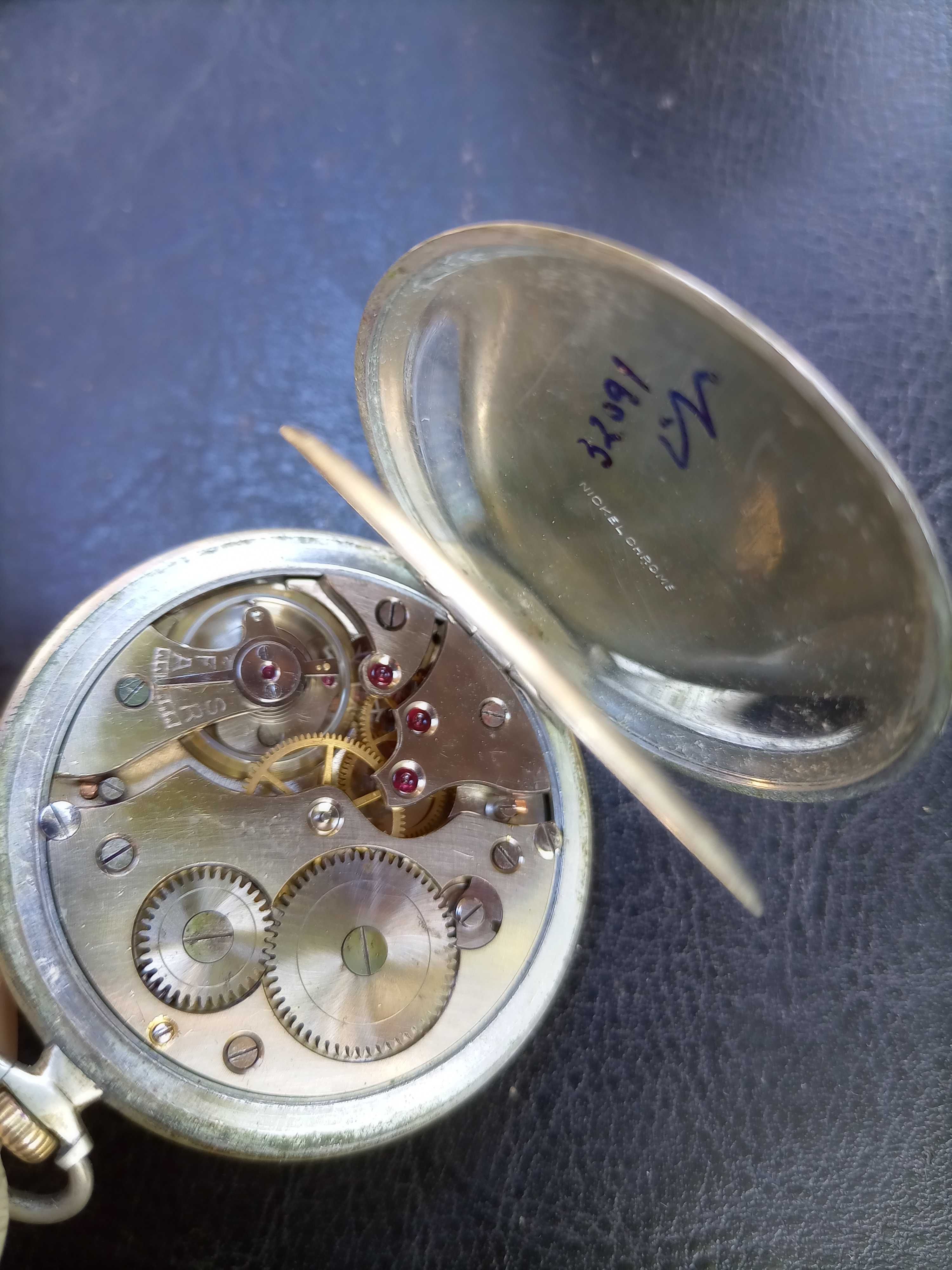 Relógio de bolso antigo de coleção em bom estado a funcionar