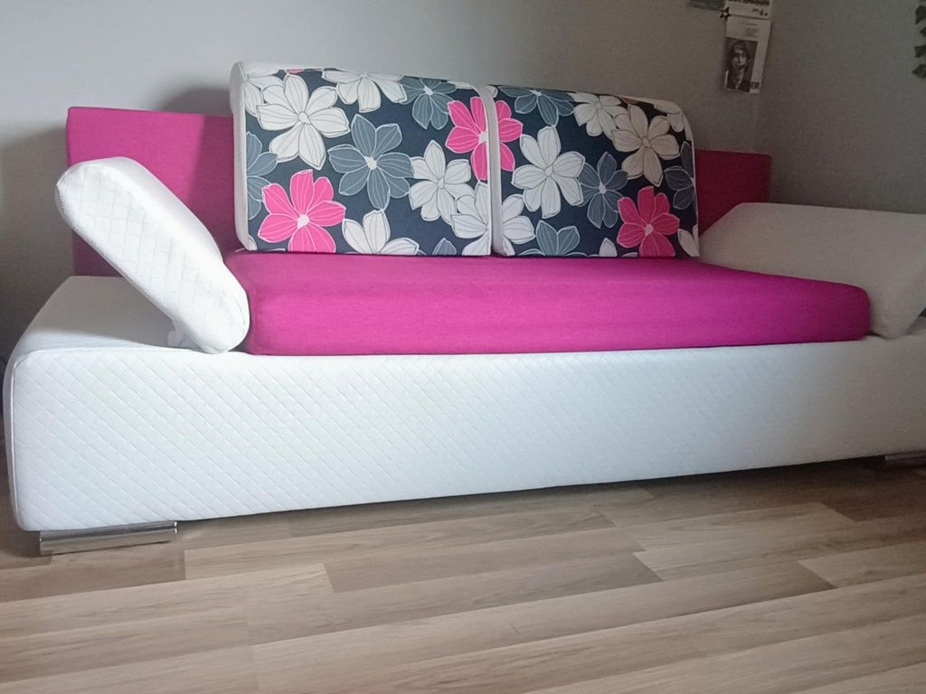 Kanapa z funkcją spania