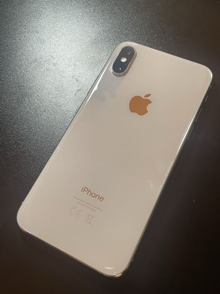 Iphone X bardzo dobry stan