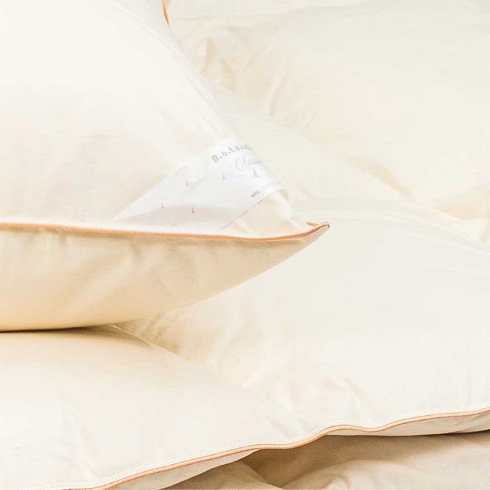 Poduszka puchowa 70x80 70% puch gęsi delikatna przewiewna lekka